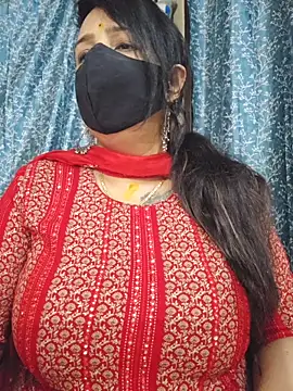 cute-tanvi online show from May 11, 12:23 am