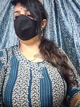 Snapshot of cute-tanvi chatting on July 1, 1:17 am cute-tanvi online show from July 1, 1:17 am