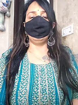 cute-tanvi online show from April 14, 1:16 pm