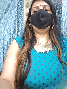 Snapshot of cute-tanvi chatting on February 27, 1:52 am cute-tanvi online show from February 27, 1:52 am