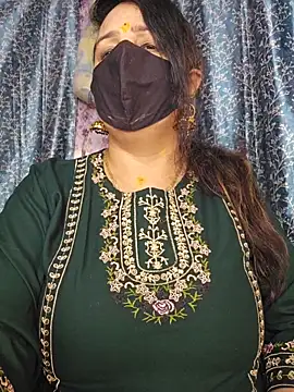cute-tanvi online show from May 6, 12:47 am