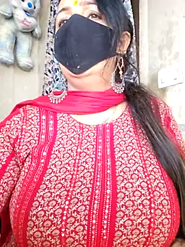 cute-tanvi online show from April 9, 1:07 am