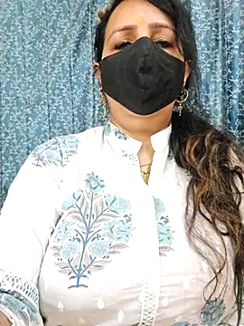 Snapshot of cute-tanvi chatting on March 12, 1:25 am cute-tanvi online show from March 12, 1:25 am