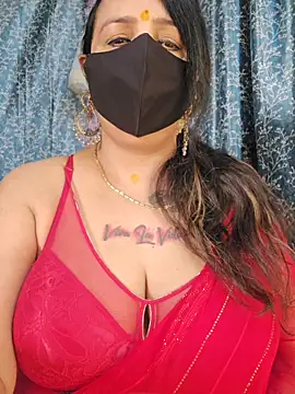 cute-tanvi online show from May 22, 12:30 am