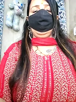 cute-tanvi online show from April 13, 12:36 am