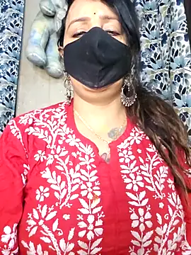 cute-tanvi online show from April 3, 12:17 am