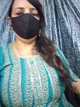 Snapshot of cute-tanvi chatting on June 30, 12:54 am cute-tanvi online show from June 30, 12:54 am