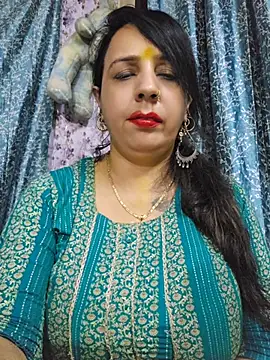 cute-tanvi online show from May 26, 1:42 pm