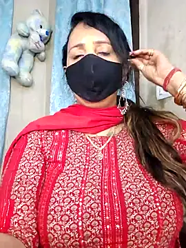 cute-tanvi online show from February 16, 12:26 pm