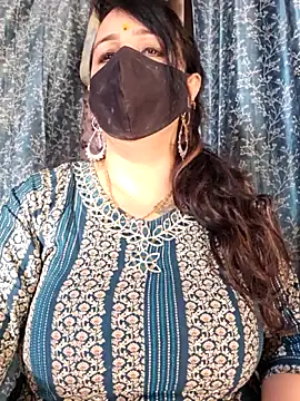 Snapshot of cute-tanvi chatting on June 17, 1:05 am cute-tanvi online show from June 17, 1:05 am