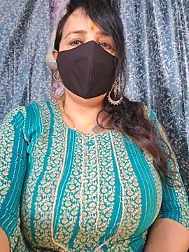 cute-tanvi online show from June 2, 12:54 am