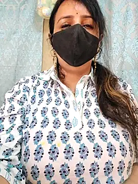 Snapshot of cute-tanvi chatting on October 18, 1:40 am cute-tanvi online show from October 18, 1:40 am