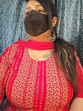 cute-tanvi online show from May 18, 12:22 am