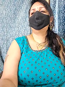 Snapshot of cute-tanvi chatting on March 8, 1:28 am cute-tanvi online show from March 8, 1:28 am