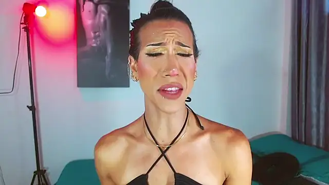 Kenisha Sweet online show from November 2, 4:12 pm