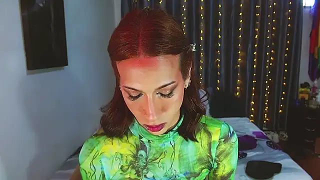 Kenisha Sweet online show from April 8, 10:33 pm