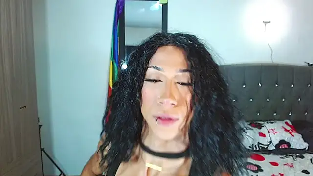 Snapshot of Kenisha_Sweet chatting on September 14, 11:05 pm Kenisha Sweet online show from September 14, 11:05 pm