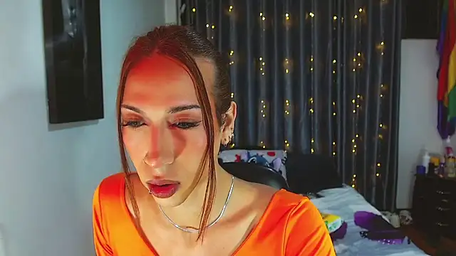 Kenisha Sweet online show from April 9, 11:33 pm