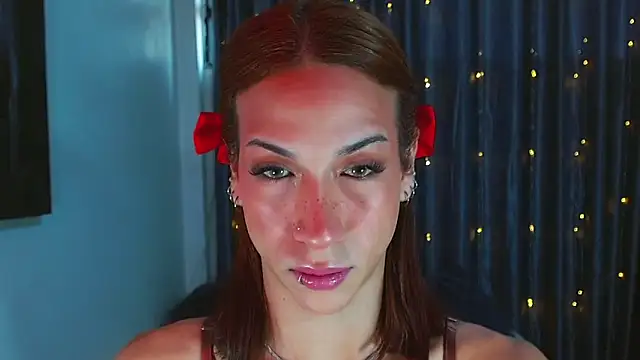 Kenisha Sweet online show from April 14, 10:26 pm