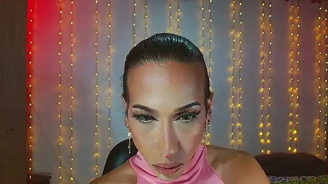 Snapshot of Kenisha_Sweet chatting on March 23, 6:26 am Kenisha Sweet online show from March 23, 6:26 am