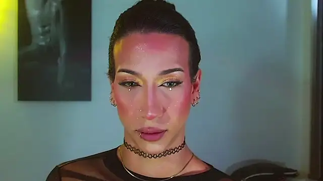 Kenisha Sweet online show from December 14, 7:19 pm