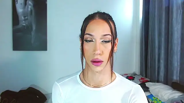 Kenisha Sweet online show from December 20, 7:28 pm