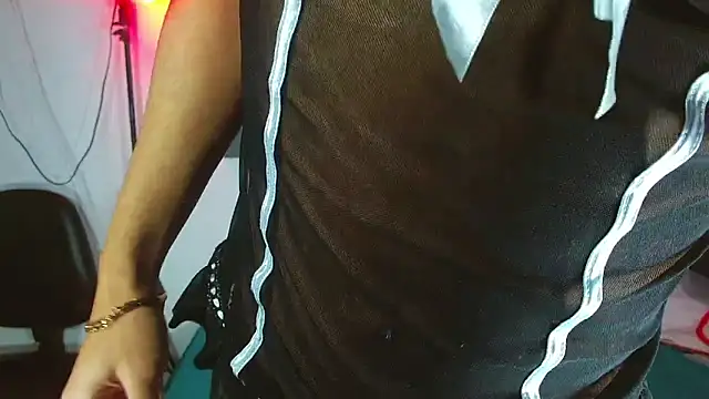 Kenisha Sweet online show from November 10, 9:42 pm