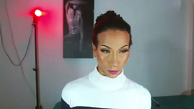 Kenisha Sweet online show from November 14, 5:05 pm