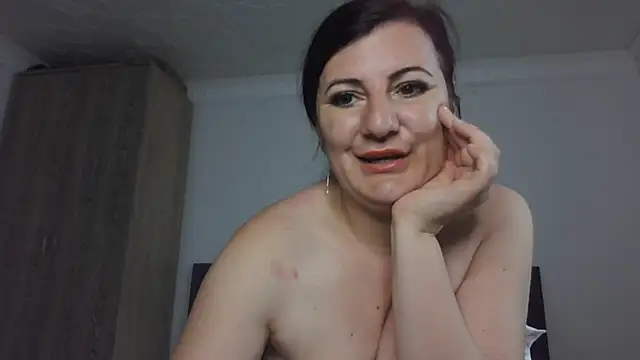 Naughtyredd online show from May 28, 8:33 am