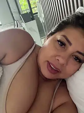 Snapshot of natural_bigboobs chatting on March 11, 12:28 pm natural bigboobs online show from March 11, 12:28 pm