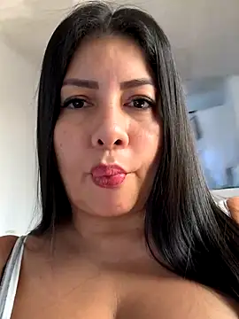 natural bigboobs online show from December 4, 2:27 pm