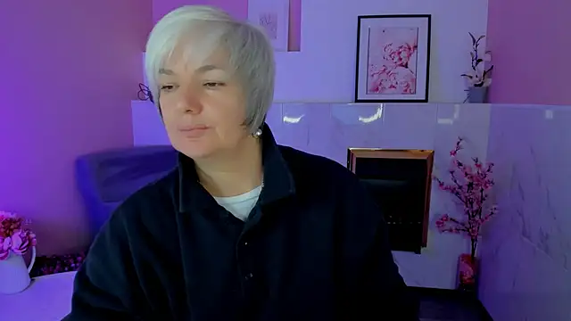 CarmenSoft online show from May 31, 9:04 pm