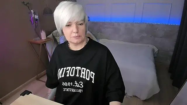 CarmenSoft online show from May 1, 8:47 pm