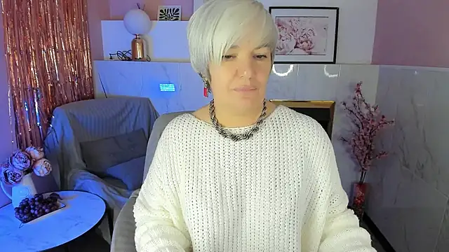 CarmenSoft online show from January 10, 8:37 pm