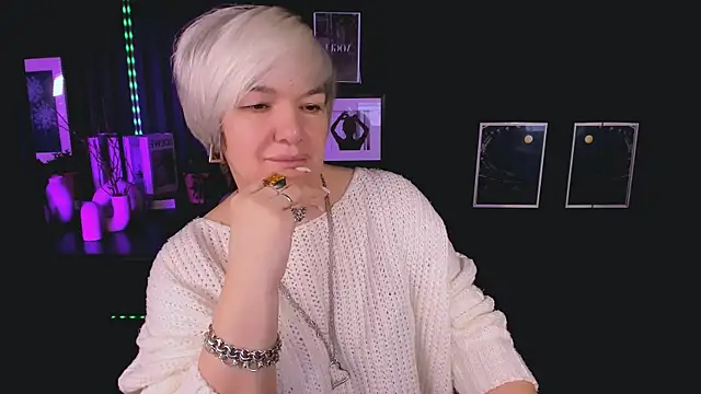 CarmenSoft online show from February 7, 9:01 pm