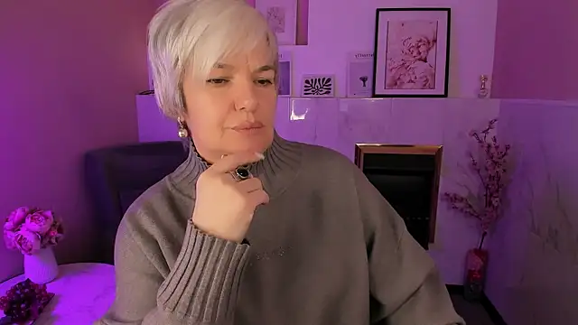 CarmenSoft online show from March 7, 8:36 pm