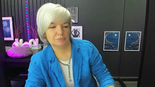 CarmenSoft online show from July 3, 8:59 pm