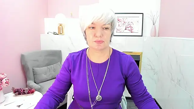 Snapshot of CarmenSoft chatting on January 28, 8:36 pm CarmenSoft online show from January 28, 8:36 pm