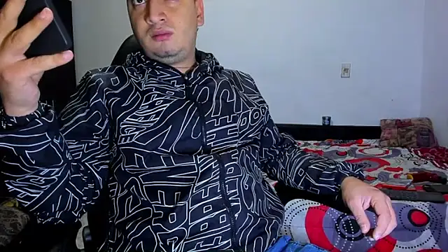 ares sexxx online show from April 5, 9:32 pm