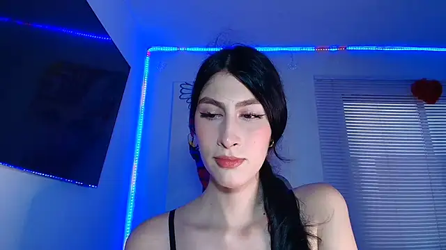 valeria gonzales  online show from November 7, 8:35 pm