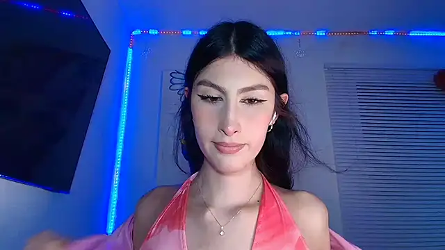 valeria gonzales  online show from April 3, 2:40 am