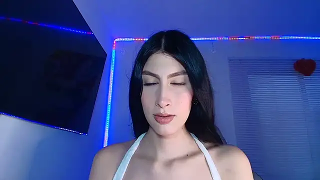 valeria gonzales  online show from December 2, 9:38 pm