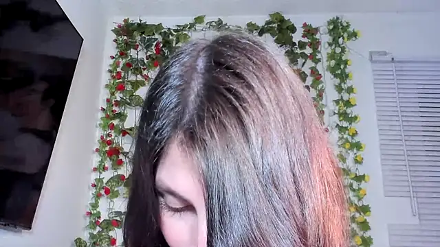 valeria gonzales  online show from February 27, 4:46 am
