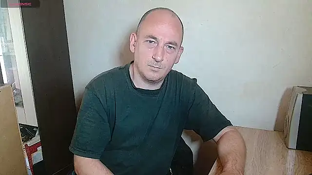 Snapshot of Johan___Barker chatting on June 17, 10:36 am Johan Barker online show from June 17, 10:36 am