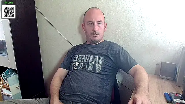 Johan   Barker online show from February 18, 12:06 pm