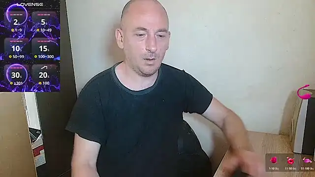 Snapshot of Johan___Barker chatting on June 12, 10:57 am Johan Barker online show from June 12, 10:57 am