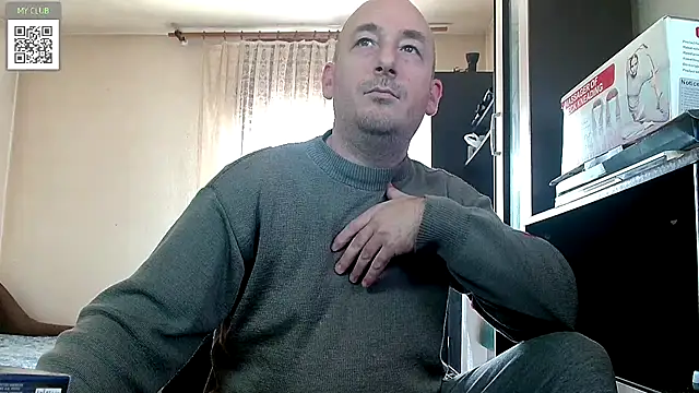 Johan   Barker online show from March 6, 11:36 am