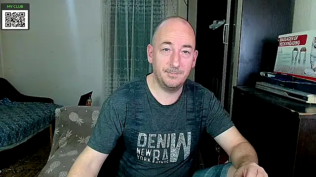 Johan   Barker online show from February 4, 6:36 am