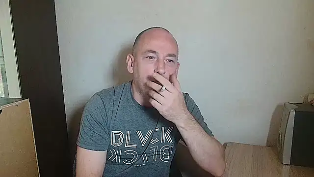 Snapshot of Johan___Barker chatting on May 22, 10:46 am Johan Barker online show from May 22, 10:46 am