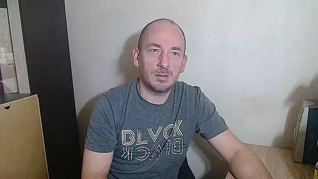 Johan   Barker online show from February 17, 11:51 am